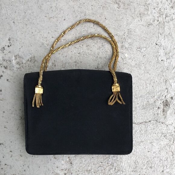 Magda Makkay  - Picture 2 of 6